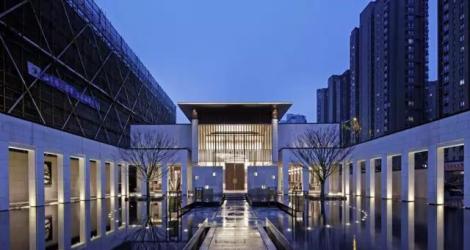 「綠地中心」，超有國際范的高端辦公樓設(shè)計！